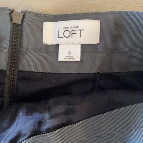 LOFT Blue Skirt - Picture 2 of 5